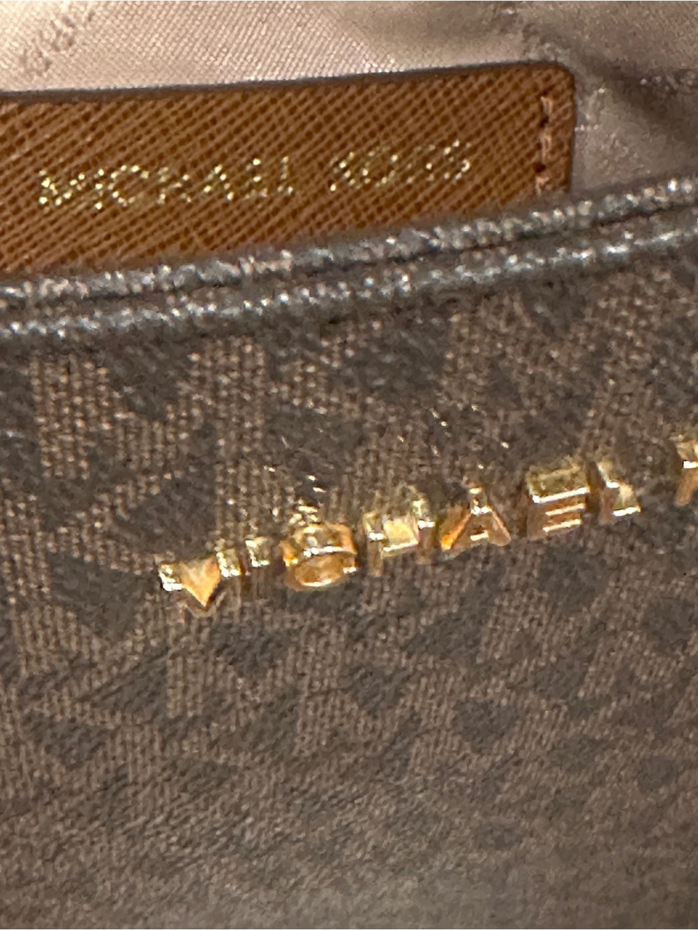 Michael Kors Woman Brown Signature Crossbody Bag - Picture 9 of 14